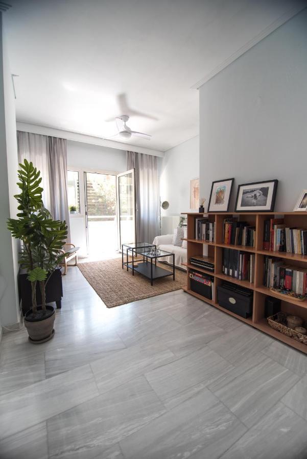 Your Cozy Downtown Home - Apartment Larissa Ngoại thất bức ảnh